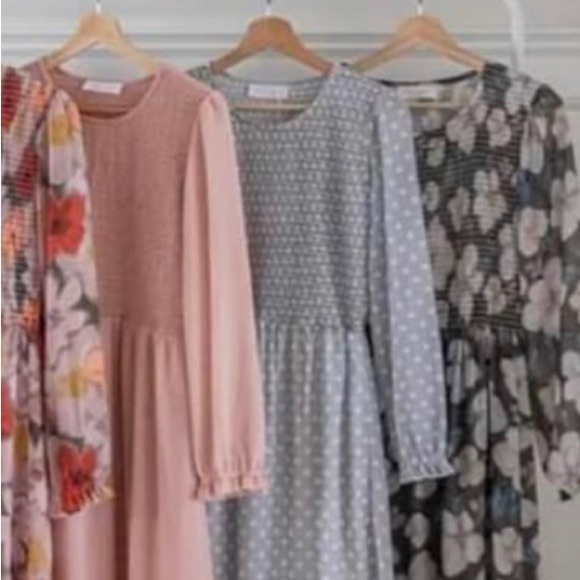 Jilly Fall Box Mad About Style Grace Midi Dress- Grey Polka Dot - Picture 2 of 3